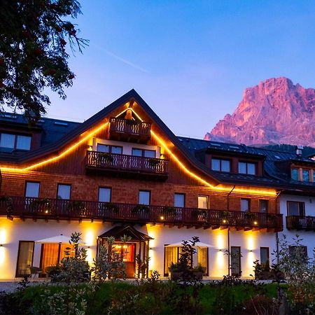 Residence Langes San Martino Di Castrozza Exterior foto