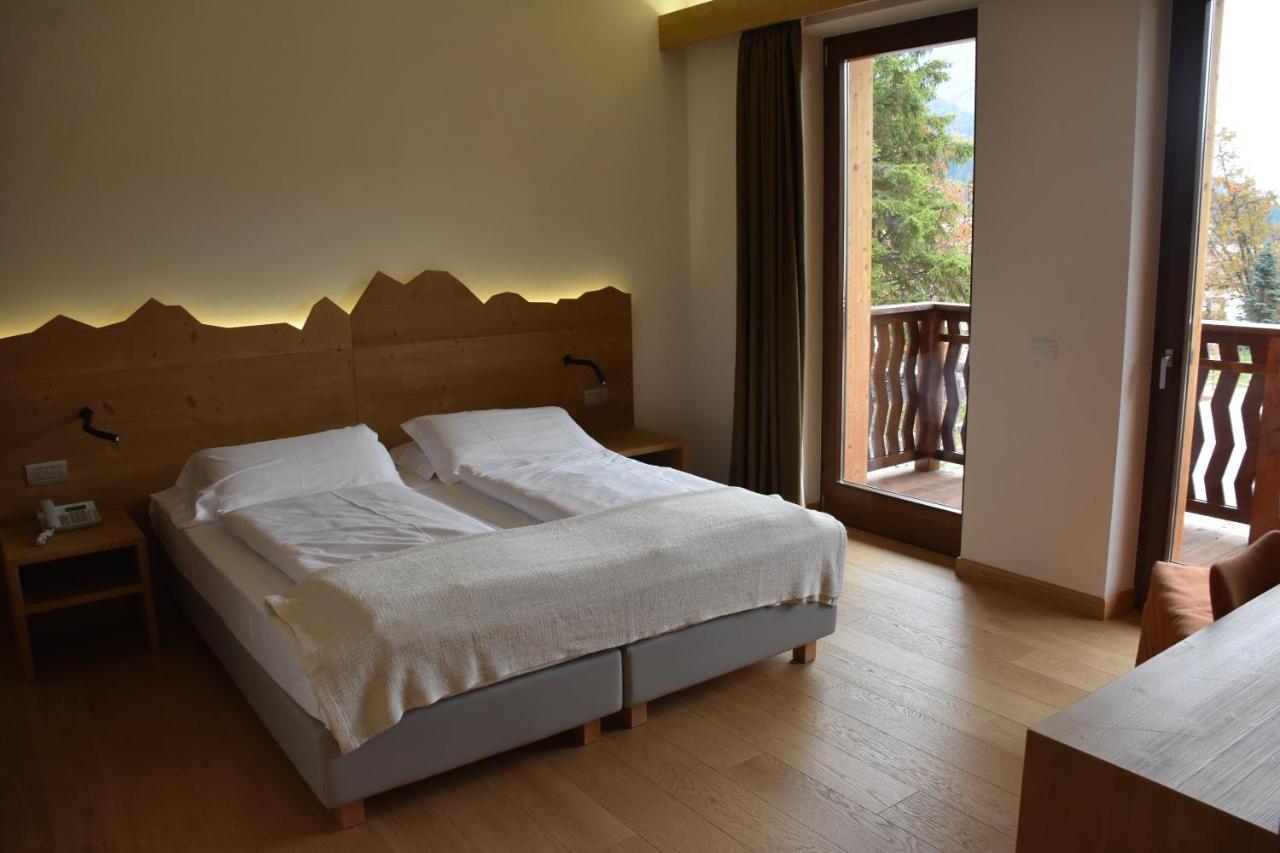 Residence Langes San Martino Di Castrozza Exterior foto